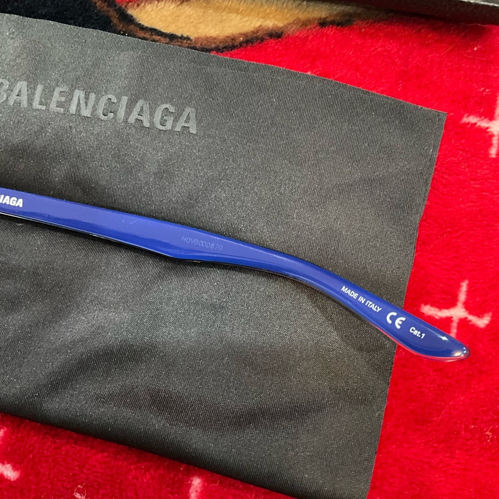 Balenciaga BB0020SK sunglasses in a multi-color frame in excellent condition. - Picture 5 of 8